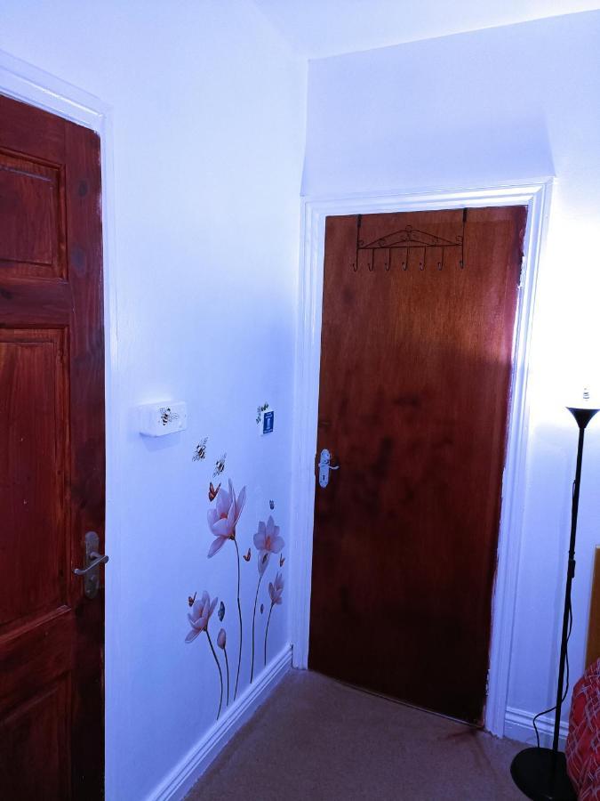 Homestay Bedspace Birmingham Esterno foto
